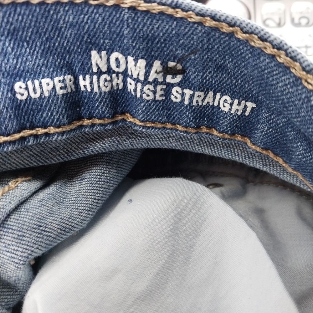 Nicole Miller Nomad Super High Rise Straight Blue Distressed Jeans - Picture 14 of 14